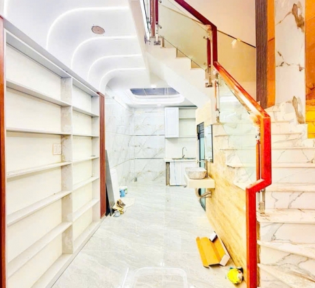 BÌNH TÂN - HẺM XH 5M - NHÀ NỞ HẬU ĐẸP FULL NỘI THẤT - 2PN -0143