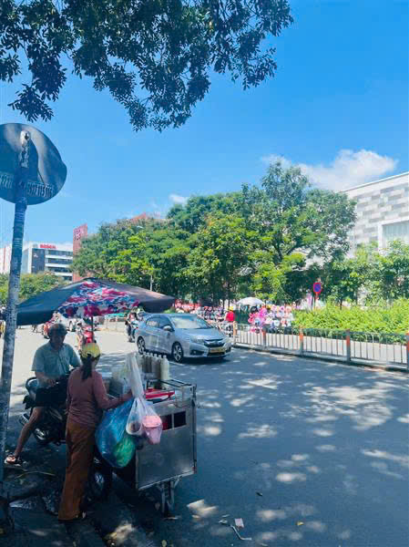 MẶT TIỀN KINH DOANH  BỜ BAO TÂN THẮNG - TÂN PHÚ - ĐƯỜNG 30M CÓ VỈA HÈ 5M - ĐỐI DIỆN AEON MALL TÂN PHÚ - 114M2 - NHÀ C4 TIỆN XÂY MỚI THEO Ý THÍCH - TRƯỚC CÓ DÒNG TIỀN 60TR/TH - 28,5 TỶ - M0184