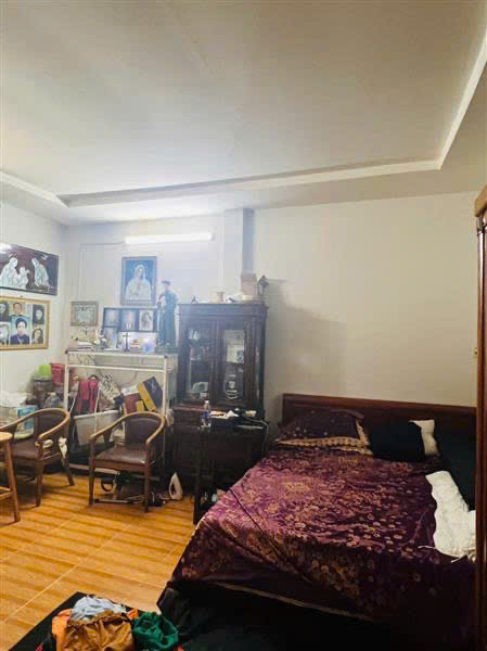 MẶT TIỀN KINH DOANH  BỜ BAO TÂN THẮNG - TÂN PHÚ - ĐƯỜNG 30M CÓ VỈA HÈ 5M - ĐỐI DIỆN AEON MALL TÂN PHÚ - 114M2 - NHÀ C4 TIỆN XÂY MỚI THEO Ý THÍCH - TRƯỚC CÓ DÒNG TIỀN 60TR/TH - 28,5 TỶ - M0184