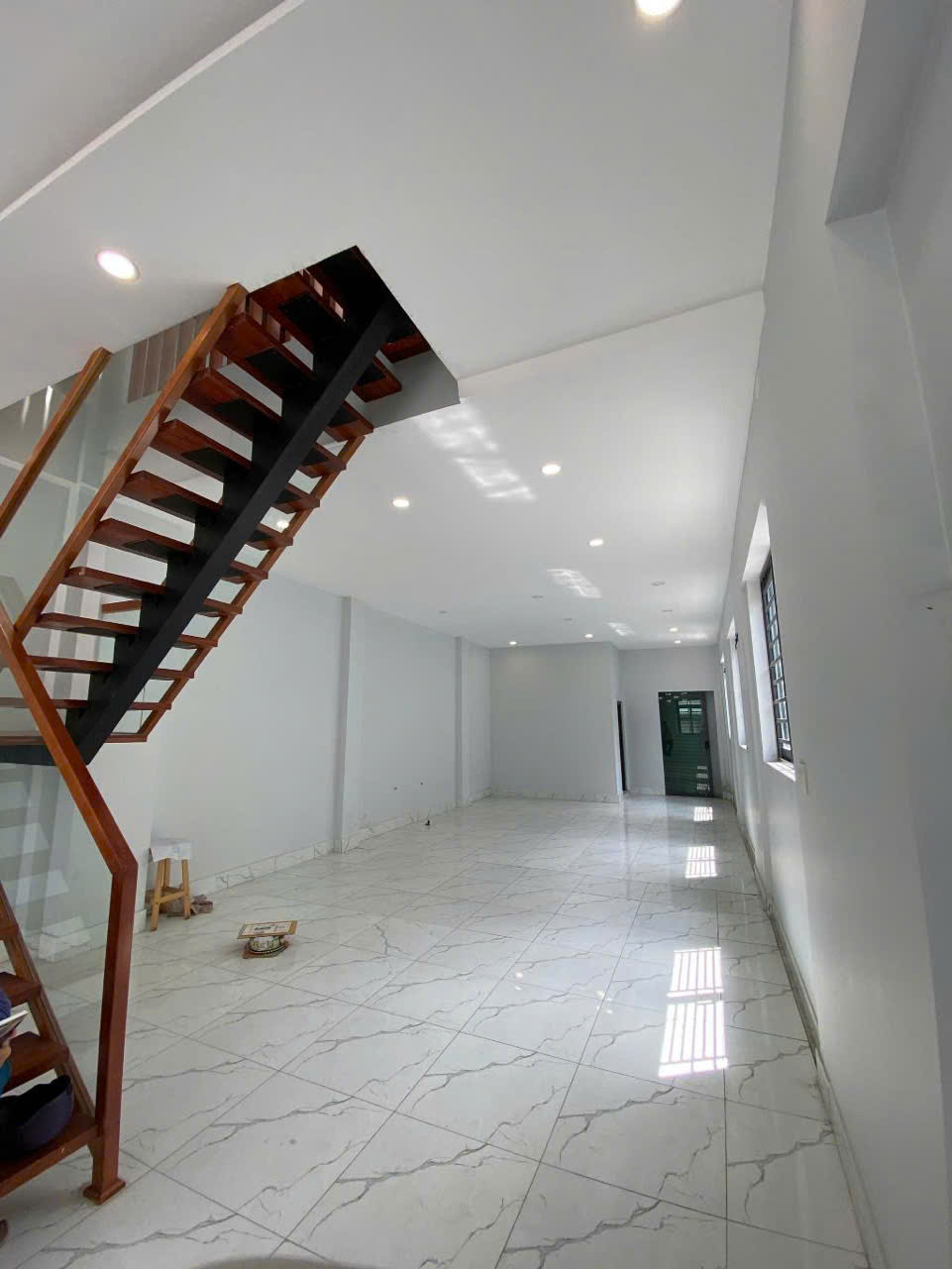 Chính chủ cần bán nhà một sẹt đường LÊ VĂN QUỚI - Bình Tân - 115M2 - XE HƠI TẬN NHÀ - 5TỶ  - 0185