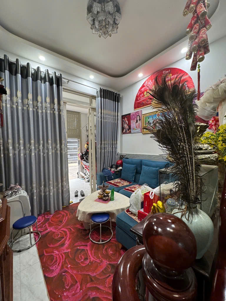 MẶT TIỀN - NHÀ 2 TẦNG MỚI ĐẸP - NGAY CHỢ BÌNH LONG [BÌNH TÂN]- GIÁP TÂN PHÚ - NGUYỄN SƠN - KHU KINH DOANH - XE CỘ TẤP NẬP NGÀY ĐÊM - ĐƯỜNG XE TẢI 8M THÔNG - 45M2 - SỔ NỞ HẬU - HC ĐỦ - GIÁ CHỈ 5.3 TỶ - M0188 