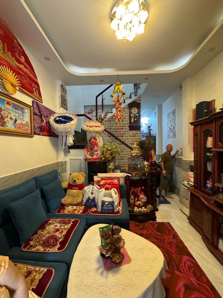 MẶT TIỀN - NHÀ 2 TẦNG MỚI ĐẸP - NGAY CHỢ BÌNH LONG [BÌNH TÂN]- GIÁP TÂN PHÚ - NGUYỄN SƠN - KHU KINH DOANH - XE CỘ TẤP NẬP NGÀY ĐÊM - ĐƯỜNG XE TẢI 8M THÔNG - 45M2 - SỔ NỞ HẬU - HC ĐỦ - GIÁ CHỈ 5.3 TỶ - M0188 