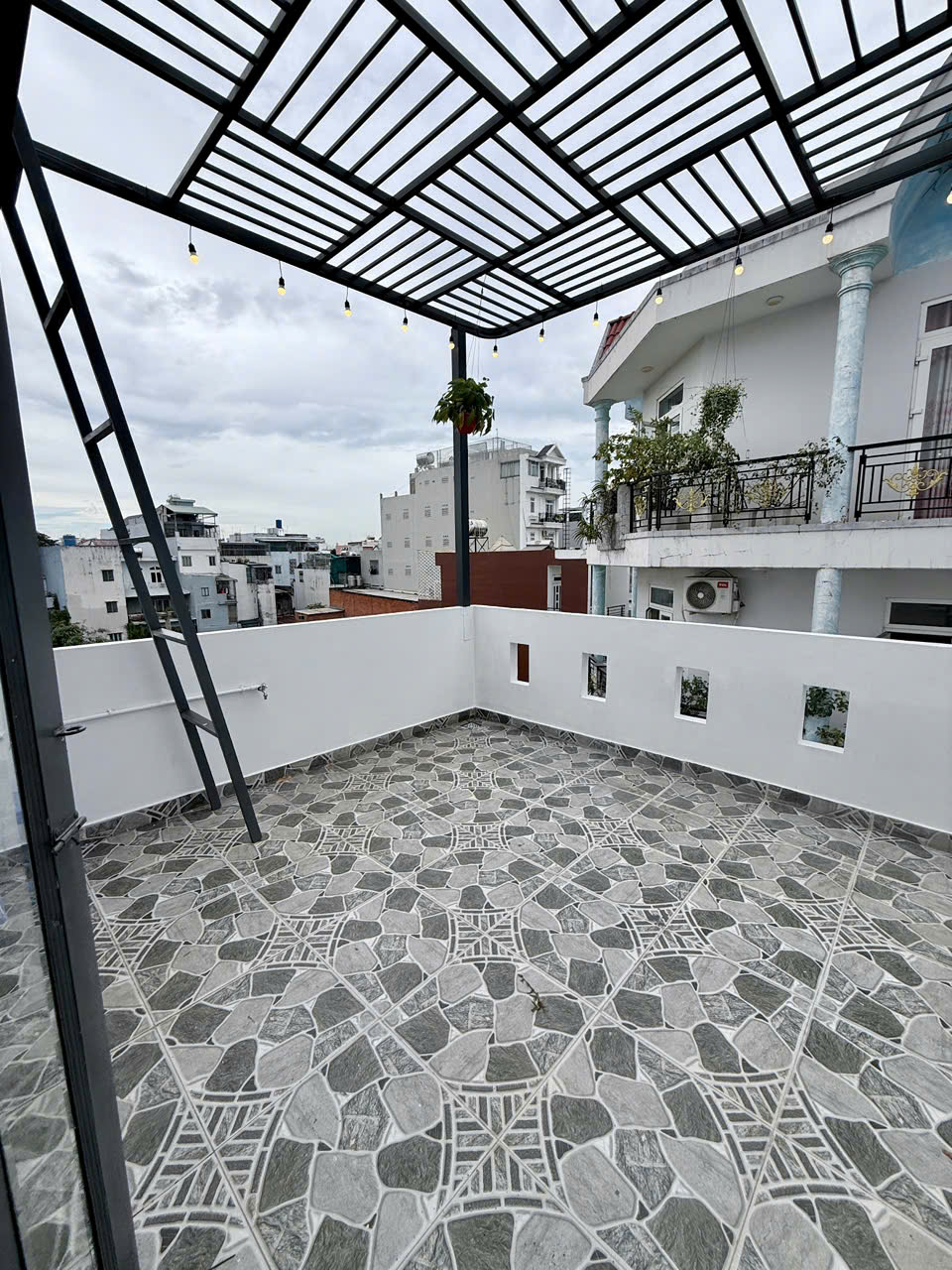 NHÀ ĐẸP NHƯ HOA HẬU –  HẺM XE TẢI - LÊ VĂN QUỚI [BÌNH TÂN] - 44M2 - NỞ HẬU - 5.69 TỶ - M0190 