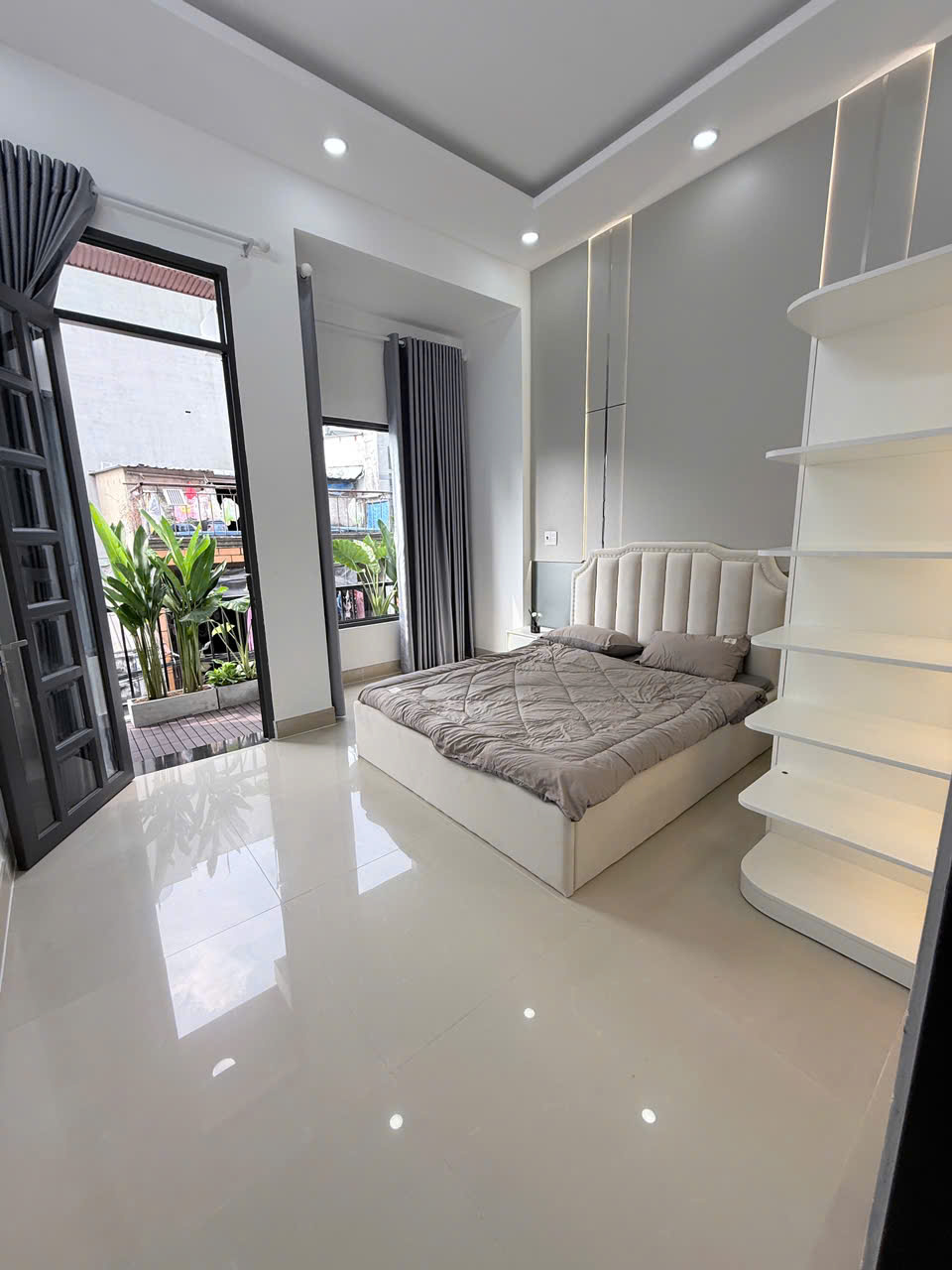 NHÀ MỚI HẺM XE HƠI THÔNG BÀN CỜ TÂN KỲ TÂN QUÝ - SÁT AEON MALL TÂN PHÚ - 3 PN - 40M2 - 5.15 TỶ- M0193