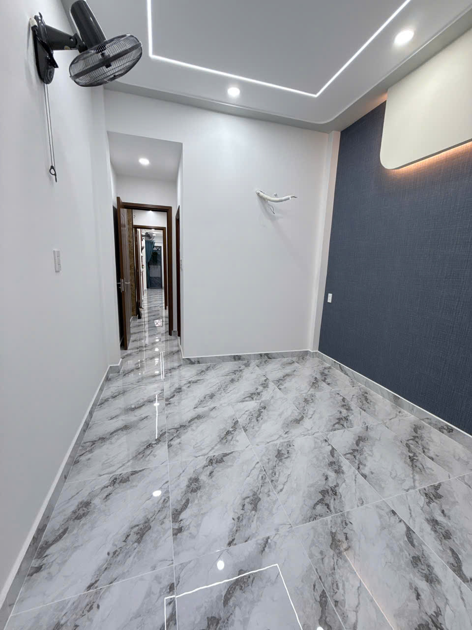 NHÀ MỚI ĐẸP THẲNG 1 TRỤC RA TỚI AEON TÂN PHÚ - DÀI 17M - 4PN - 5.6 TỶ - M0203