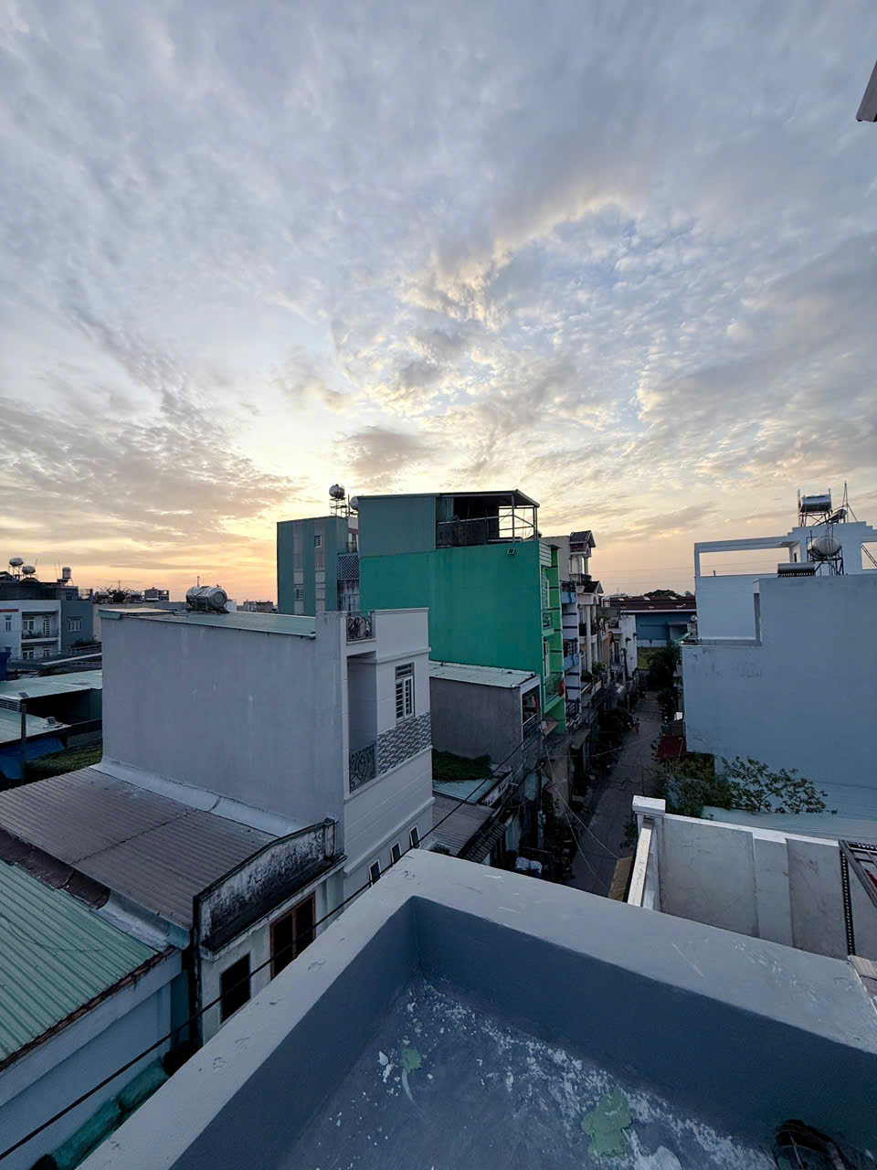 CĂN GÓC 2 MẶT TIỀN HẺM XE TẢI CHẠY VÒNG VÒNG  SIÊU NGON KHU MÃ LÒ - LÊ VĂN QUỚI - NHÀ MỚI ĐẸP - DỌN VÀO Ở NGAY - 6.5 TỶ - M0196