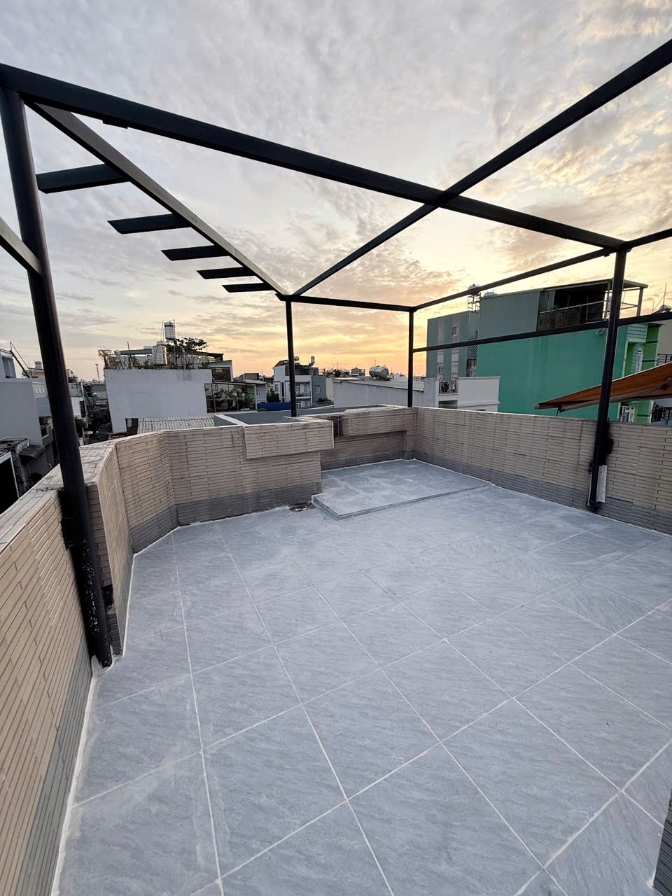 CĂN GÓC 2 MẶT TIỀN HẺM XE TẢI CHẠY VÒNG VÒNG  SIÊU NGON KHU MÃ LÒ - LÊ VĂN QUỚI - NHÀ MỚI ĐẸP - DỌN VÀO Ở NGAY - 6.5 TỶ - M0196