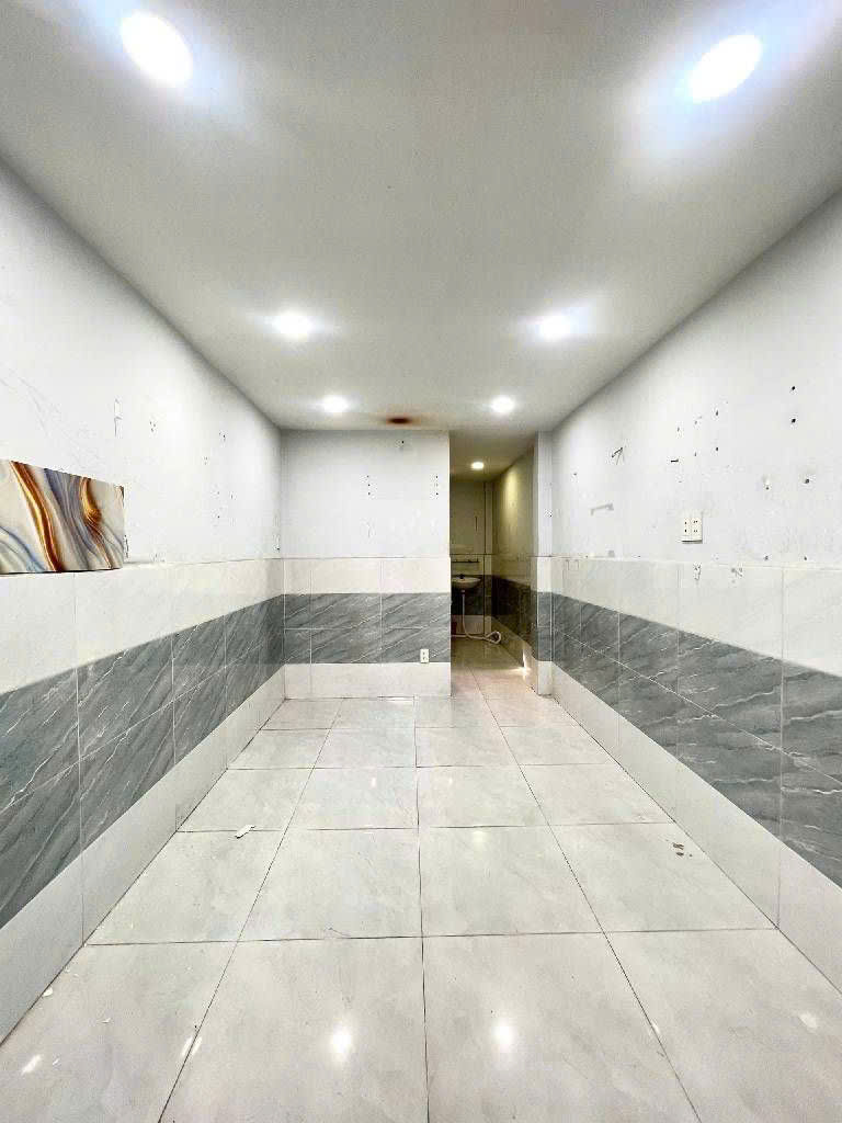 3 TẦNG KIÊN CỐ ĐỦ CÔNG NĂNG -VÀO Ở NGAY - SÁT LÊ VĂN QUỚI - BÌNH LONG - GIÁP TÂN PHÚ - DTSD 51m² - CHỈ 2.35 TỶ- M0197