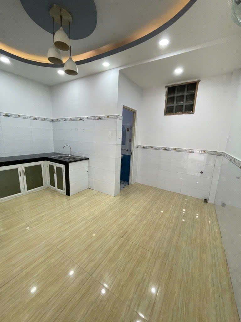 Ô TÔ TRONG NHÀ NGAY NGUYỄN SƠN - TÂN PHÚ - BỀ NGANG GẦN 5M DÀI 14M - 6.88TỶ - M0199