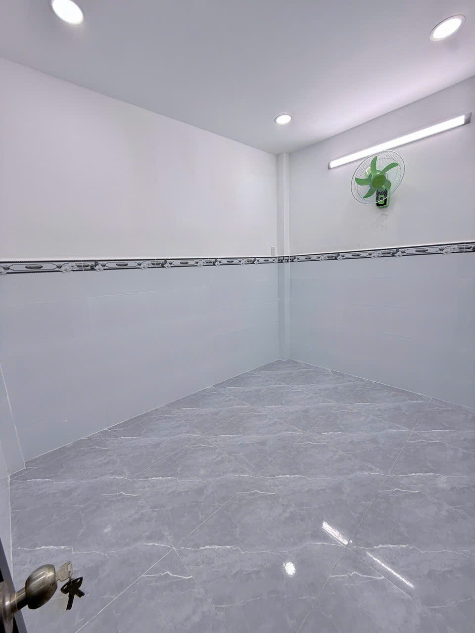 NHÀ MỚI XÂY GẦN TRƯỜNG HỌC BÌNH LONG– GẦN TÂN PHÚ - DỌN VÀO Ở NGAY - 3.62 TỶ - M0201