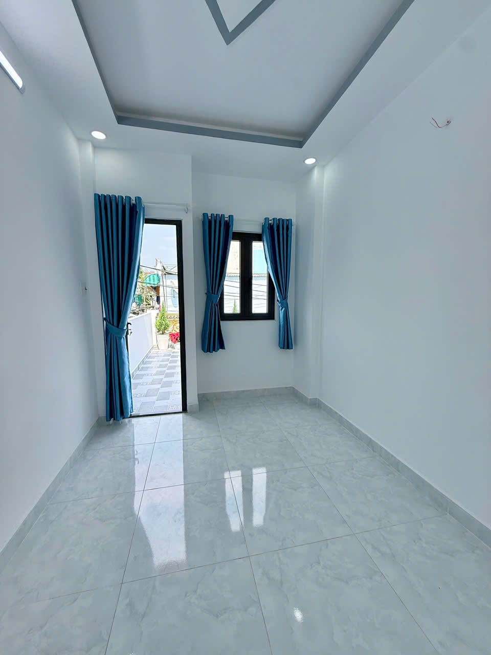 SIÊU PHẨM MẶT TIỀN ĐẸP - SÁT NGUYỄN SƠN - BÌNH LONG - KINH DOANH BUÔN BÁN QUÁ NGON - XE TẢI VI VU 8M THÔNG -MUA Ở KINH DOANH CHO THUÊ PHÙ HỢP - 4.75 TỶ  - M0204