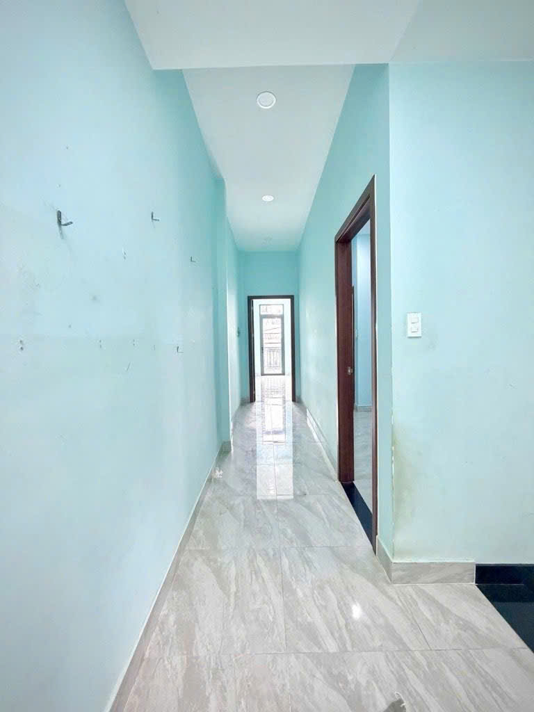 NHÀ VỊ TRÍ ĐẸP HẺM THÔNG - NHÀ 2 TẦNG KIÊN CỐ - 48M2 - NGAY MÃ LÒ - LÊ VĂN QUỚI - GẦN TRƯỜNG HỌC - BỆNH VIỆN BÌNH TÂN - 4.07 TỶ - M0206