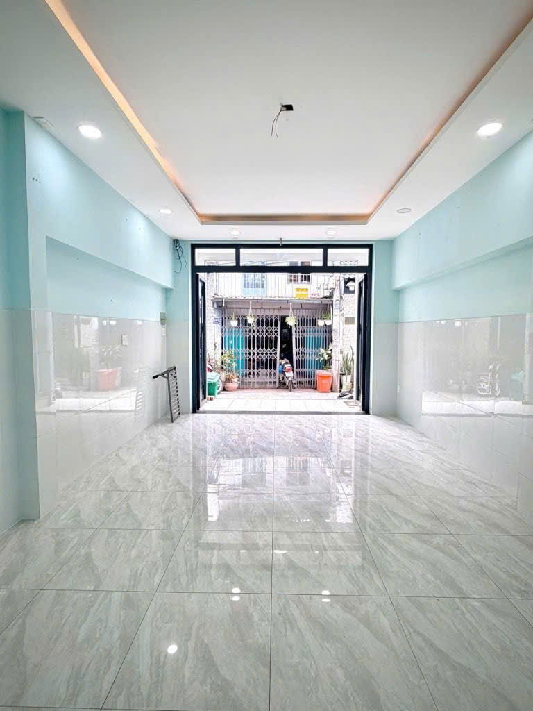 NHÀ VỊ TRÍ ĐẸP HẺM THÔNG - NHÀ 2 TẦNG KIÊN CỐ - 48M2 - NGAY MÃ LÒ - LÊ VĂN QUỚI - GẦN TRƯỜNG HỌC - BỆNH VIỆN BÌNH TÂN - 4.07 TỶ - M0206