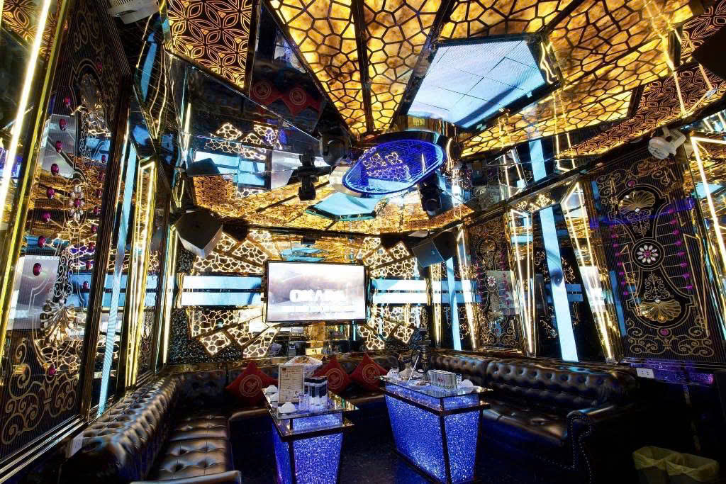 NHÀ 2 MẶT TIỀN TÂY THẠNH - HIẾM BÁN - DÒNG TIỀN KHỦNG GẦN 400 TRIỆU/THÁNG - GIÁ 100 TỶ -VIP QUẬN TÂN PHÚ - M0211