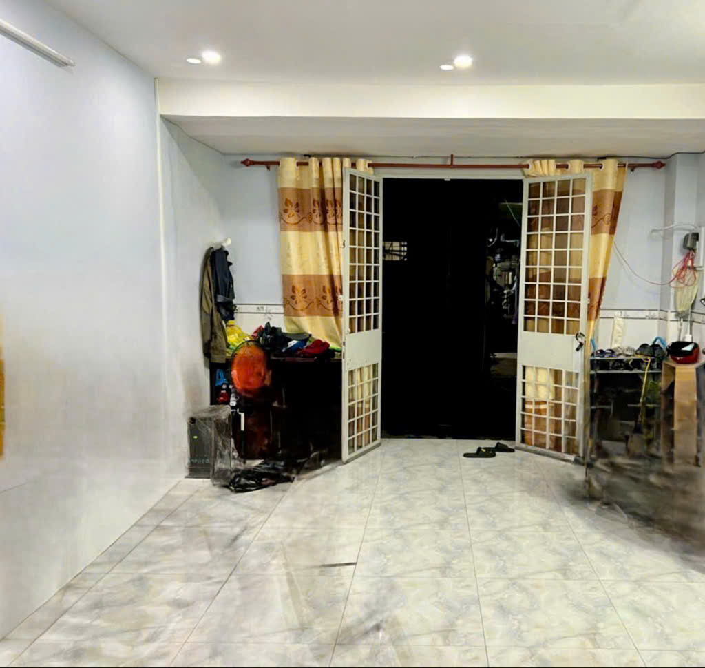 SÁT MẶT TIỀN THỐNG NHẤT - TRUNG TÂM TÂN PHÚ - 2 TẦNG 34m2  - 2.6 TỶ - M0215