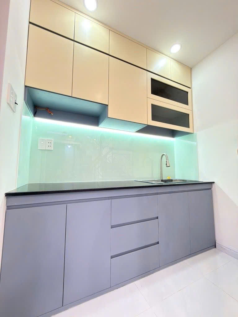 CỰC HIẾM - NHÀ MỚI FULL NỘI THẤT - NGAY TRUNG TÂM CHỢ TÂN BÌNH  - 3PN - 3.25 TỶ - M0219