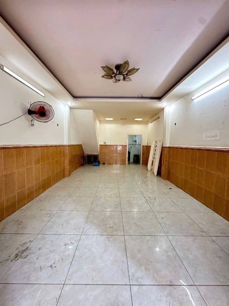 SIÊU PHẨM THOẠI NGỌC HẦU - 3 TẦNG BTCT - 50M2  - OTO THÔNG - CHO THUÊ 12TR/ THÁNG - 6.5 TỶ - M0223