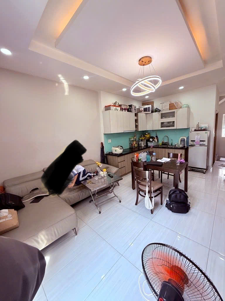 MẶT TIỀN KINH DOANH NGUYỄN SƠN -  5 TẦNG-  42M2 - G.I.Á 13.9 TỶ - M0224