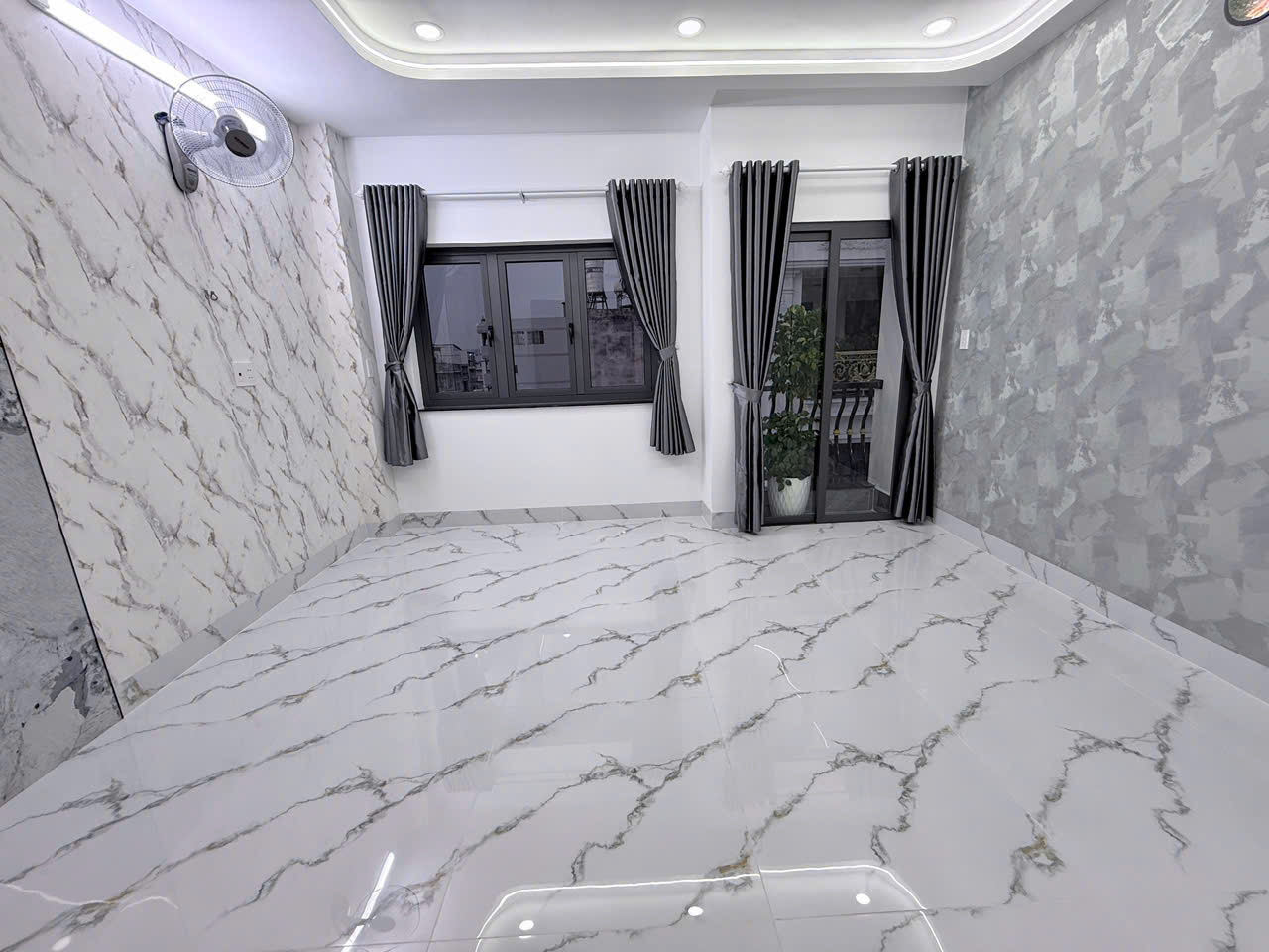 SIÊU PHẨM 1 SẸC KHU LÊ VĂN QUỚI - XE HƠI NGỦ TRONG NHÀ - NỘI THẤT XỊN - 4,5x12M - 5PN - 7.6 TỶ - M0227