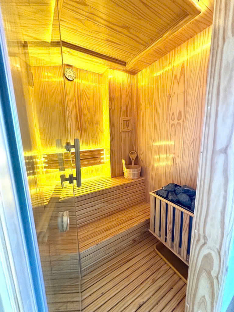 VỊ TRÍ ĐẸP - 2 MẶT CỰC THOÁNG - NỞ HẬU - XE HƠI TRÁNH VI VU - KHU VIP CHỢ ĐÊM NGUYỄN SƠN - NGAY NGUYỄN NHỮ LÃM - TÂN PHÚ - KHU PHỐ ĂN UỐNG KINH DOANH - 2 TẦNG - SỔ ĐẸP HOÀN CÔNG ĐỦ - CHỈ 5.3 TỶ - M0230