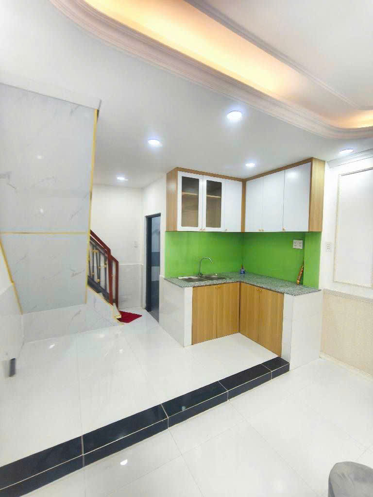 HIẾM CÓ KHÓ TÌM - NHÀ 2 LẦU MỚI XÂY, VÀO Ở NGAY - HẺM OTO VÀO ĐƯỢC - SÁT BÊN TÂN PHÚ - 3.2 TỶ - M0235