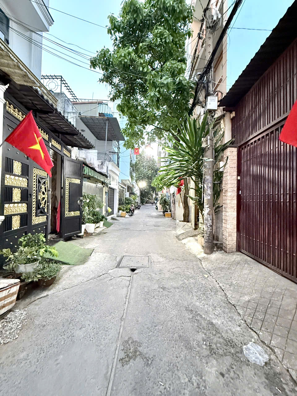 NHÀ ĐẸP ĐÓN TẾT BÍNH NGỌ GẦN AEON MALL TÂN PHÚ - HẺM NHỰA 6M - 4PN - 7.5 T.Ỷ - M0238