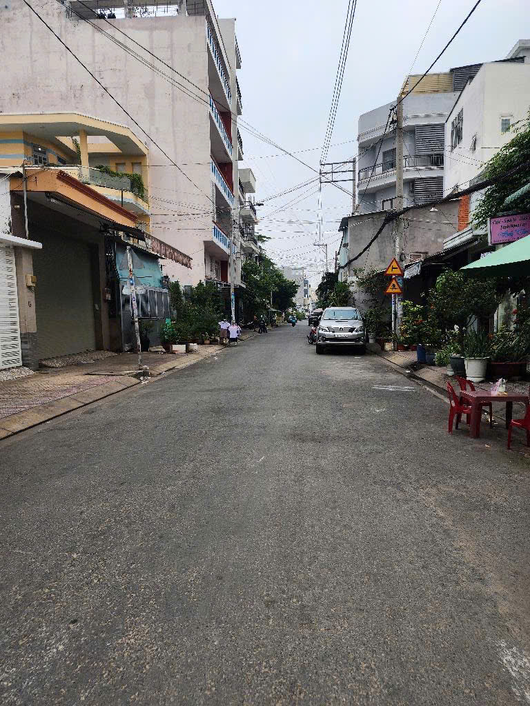 NHÀ 23/ NGUYỄN HỮU TIẾN - DÒNG TIỀN 9TR/ THÁNG - 106M2 - 3 PN - 6.8 TỶ - M0247 