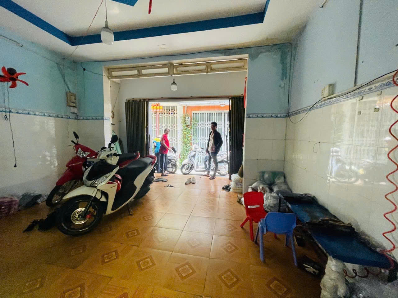 HẺM 3 GÁC - KÊNH TÂN HOÁ - 4,9X12M - 5.8 TỶ - M0250 