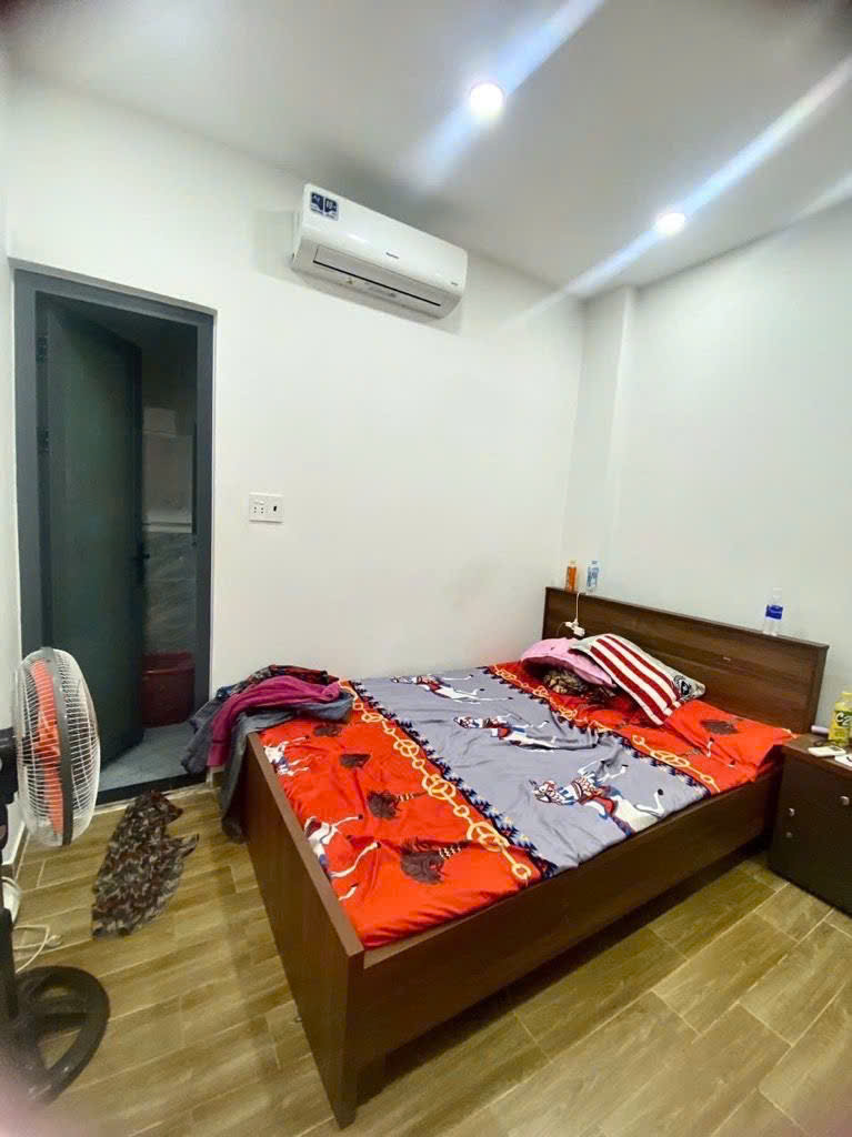 NHÀ 4 TẦNG SÁT GẦN AEON TÂN PHÚ - KÊNH NƯỚC ĐEN - HẺM XE HƠI ĐỖ CỬA - 4.3 TỶ - M0254