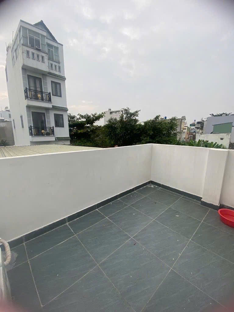 NHÀ 4 TẦNG SÁT GẦN AEON TÂN PHÚ - KÊNH NƯỚC ĐEN - HẺM XE HƠI ĐỖ CỬA - 4.3 TỶ - M0254