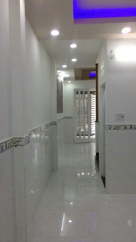 NHÀ HXH LÊ ĐÌNH THÁM - DÒNG TIỀN 10TR/THÁNG - 49M2 - 2 TẦNG -2 PN - 6.5 TỶ - M0260