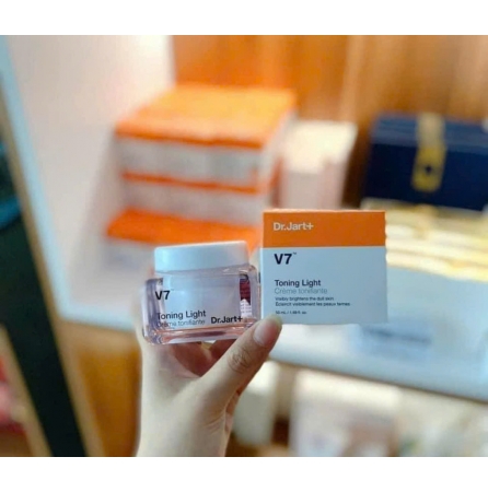 Kem Dưỡng Trắng - Nâng Tone Da 𝗩𝟳 𝗧𝗢𝗡𝗜𝗡𝗚 𝗟𝗜𝗚𝗛𝗧 - - Mẫu Mới 2023